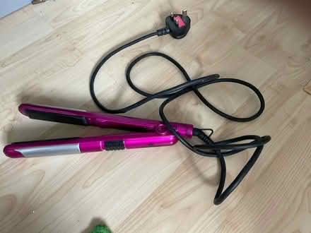 Photo of free Hair straighteners (Sale M33) #1