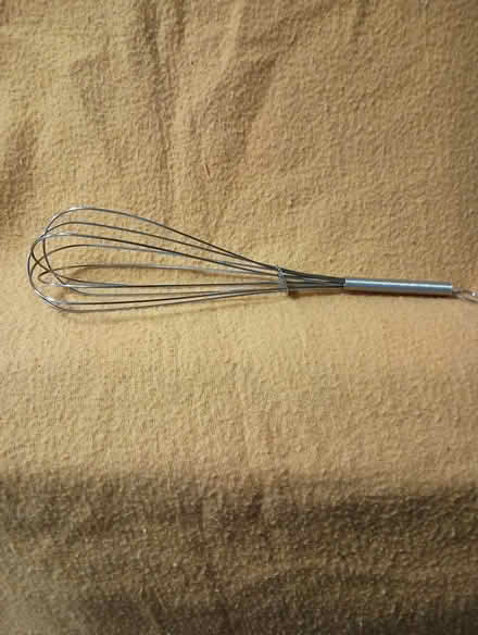 Photo of free Wire Whisk – 12” long (Yonge/Sheppard) #1