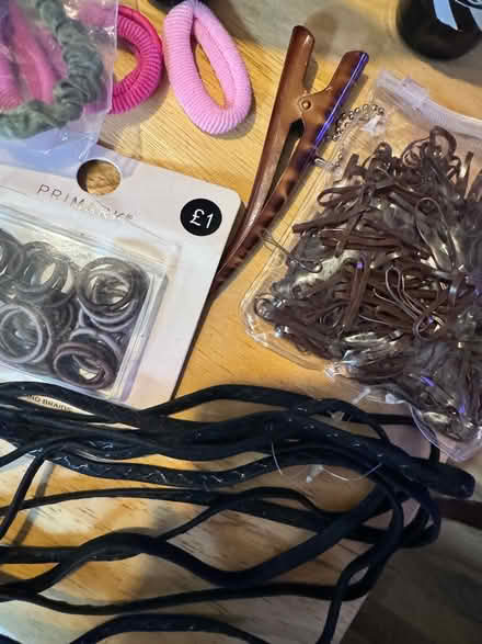 Photo of free Hair stuff (E2) #4