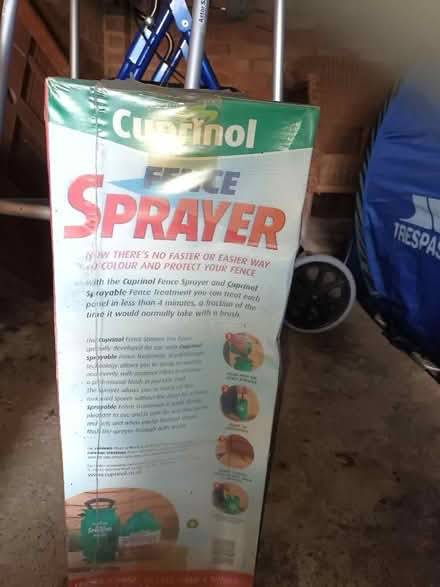 Photo of free fence sprayer (Bradbourne Lakes TN13) #1