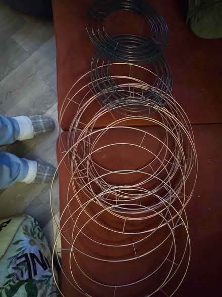 Photo of free Wire& foam wreaths- brand new (Upton CH49) #4
