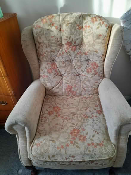 Photo of free Cottage Style sofa and chair (Yeovil) #4