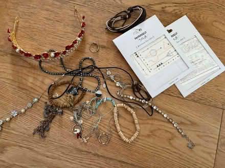 Photo of free Costume jewellery and bits (Chislehurst BR7) #1