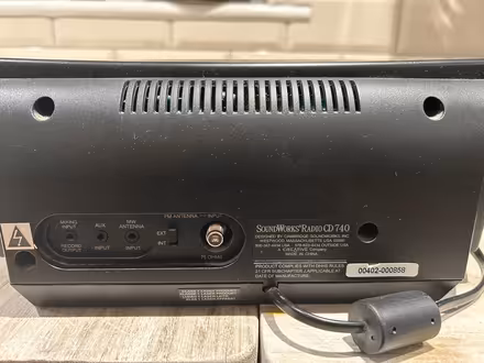 Photo of free CD/radio player (Hellingly BN27) #3