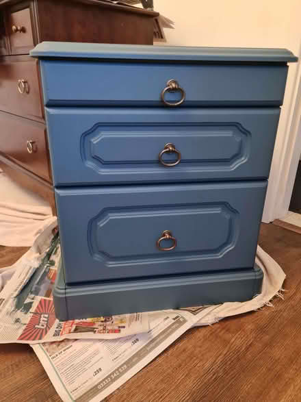 Photo of free Bedside Chest of Drawers (Pant SY10) #3