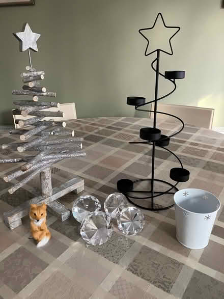 Photo of free Selection of Xmas items (Strawberry Hill TW2) #1
