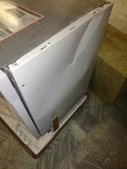 Photo of free Built in dishwasher Brand New (Bromley, London Road) #3