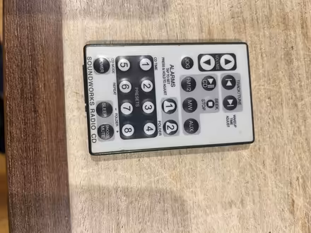 Photo of free CD/radio player (Hellingly BN27) #2