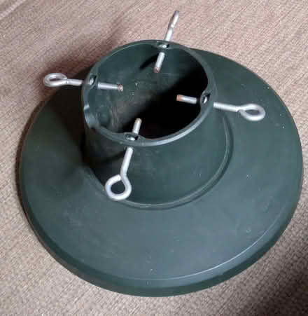 Photo of free Christmas Tree Stand (Uphill BS24) #1