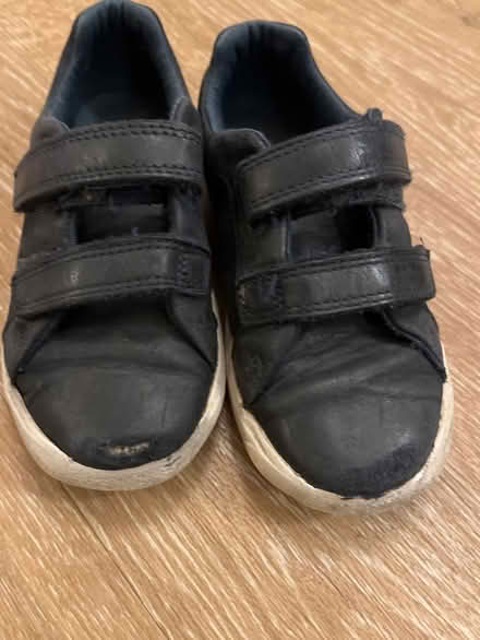 Photo of free Clark’s Navy shoes size 9.5 F (RG1) #2