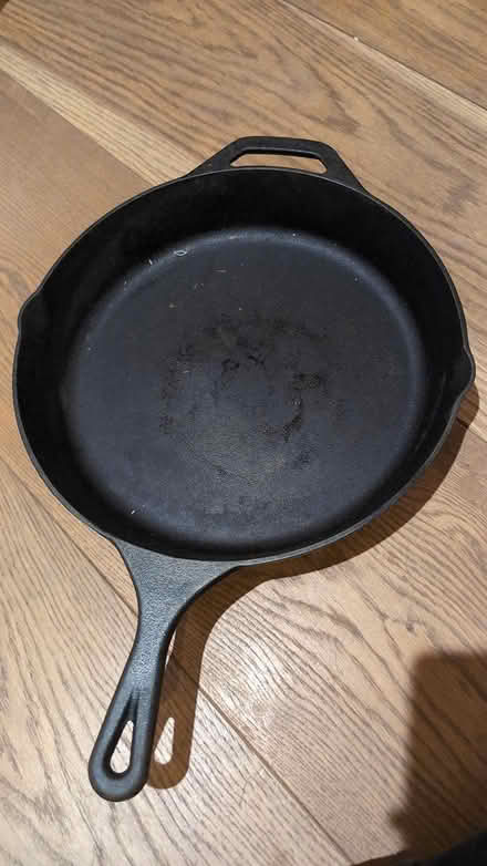 Photo of free Kichly cast iron pan (Hatton Wall, EC1N) #1