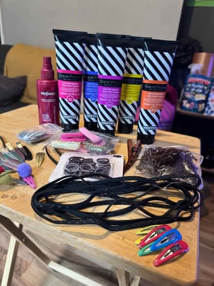 Photo of free Hair stuff (E2) #1