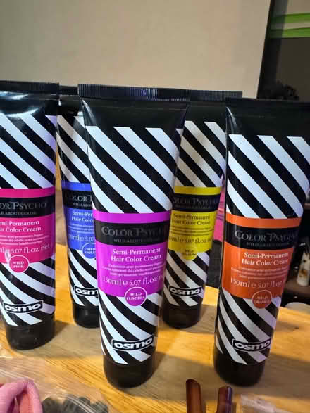 Photo of free Hair stuff (E2) #2