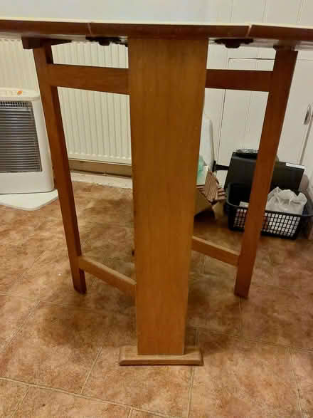 Photo of free Small Table (Alport DE45) #3