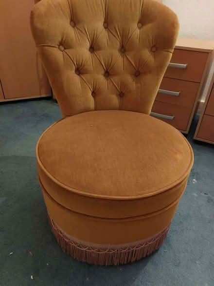 Photo of free Velour Chair (Alport DE45) #1