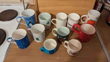Photo of free 11x mugs (M20 Withington) #2