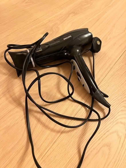 Photo of free Working hairdryer (North Dulwich SE24) #1