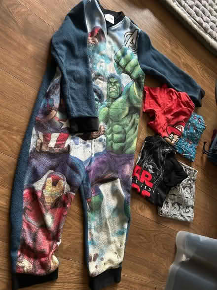 Photo of free Boys clothes age 4-5 (B32) #4