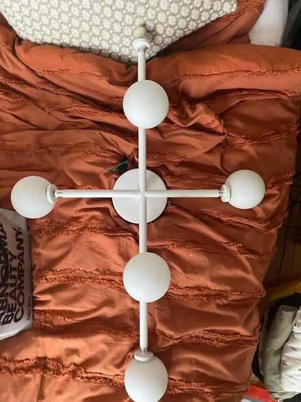 Photo of free Light fixing (Herne Hill, SE24) #1