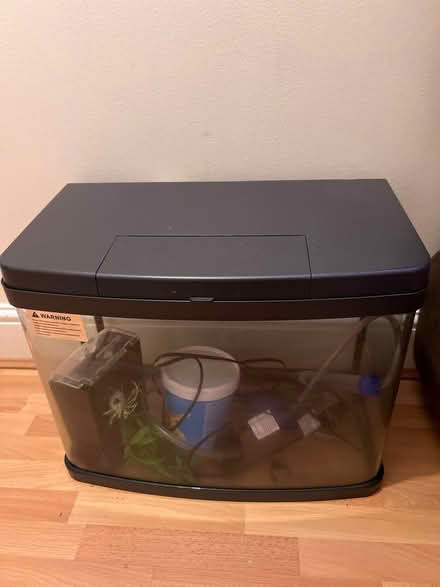 Photo of free 40 L fish tank (NW10) #1