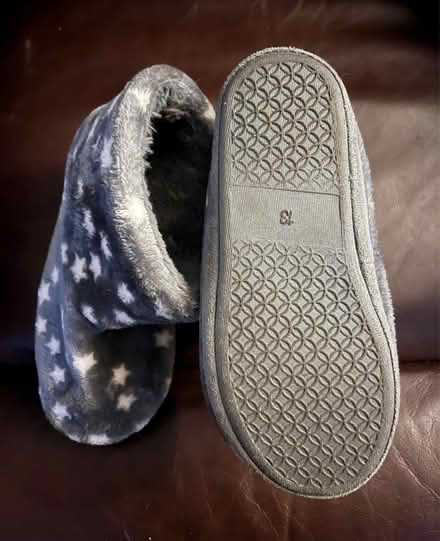 Photo of free Child’s Slipper boots (WN7) #2
