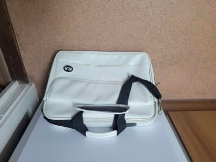 Photo of free White Laptop Bag (Courtlands WD25) #1