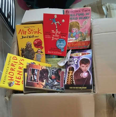 Photo of free Box books (Sheldon B26) #1