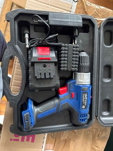 Photo of free Electric screwdriver (SW9 6LW) #1