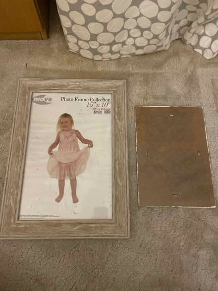 Photo of free Photo frames/canvas/pictures (Eastern Green CV5) #4