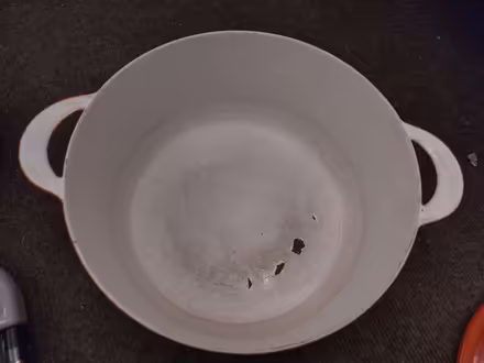 Photo of free Ceramic Pan (Leckhampton GL53) #1