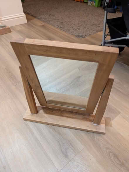 Photo of free Dresser top vanity mirror (AL3) #1