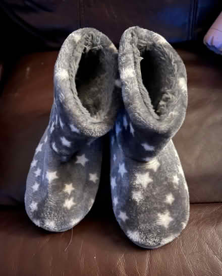 Photo of free Child’s Slipper boots (WN7) #1