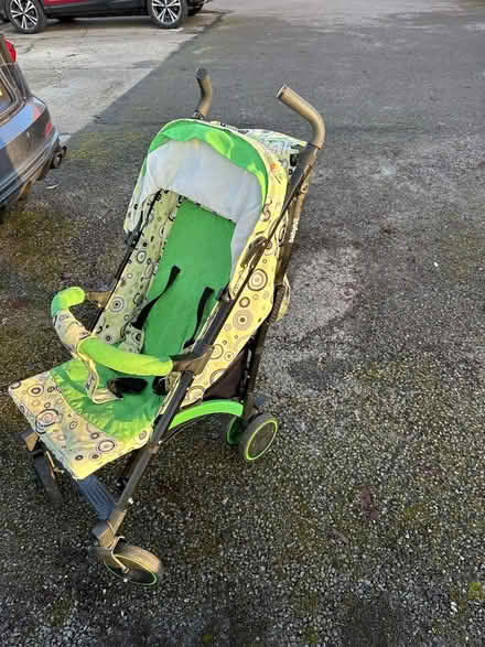 Photo of free Stroller (OX14) #2