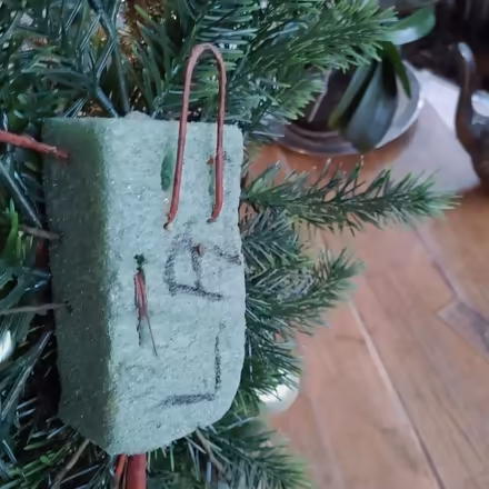 Photo of free Seasonal decor 4 garland (Trinity Bellwoods) #3