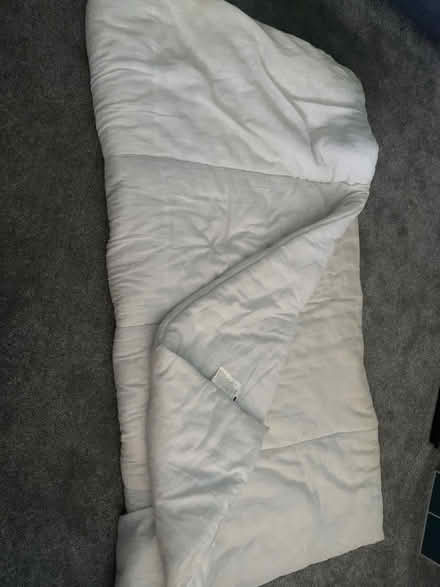 Photo of free King size duvet (Silverknowes, Edinburgh) #1