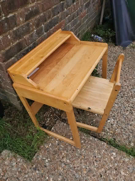 Photo of free desk (Eastbourne) #1