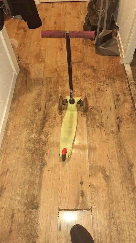 Photo of free scooter (Gylemuir Road) #2