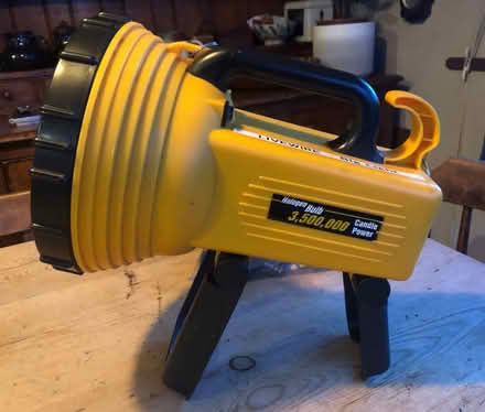 Photo of free LARGE TORCH '3.5m Candlepower' (Hastings TN35) #1