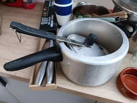 Photo of free Kitchen utensils (S26) #2