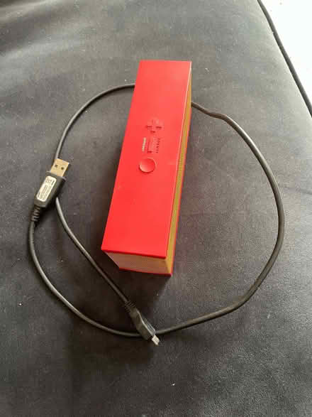 Photo of free Bluetooth speaker (Seven Dials BN1) #3