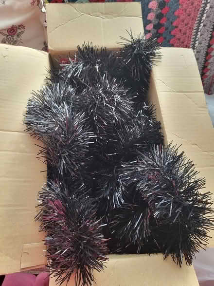 Photo of free 5 ft xmas tree + decorations + bag (Beckenham/elmers end) #4