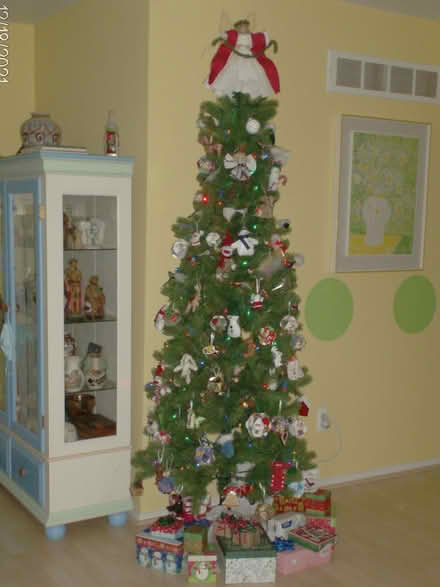 Photo of free 6 ft. artificial tree (Western Dearborn) #1