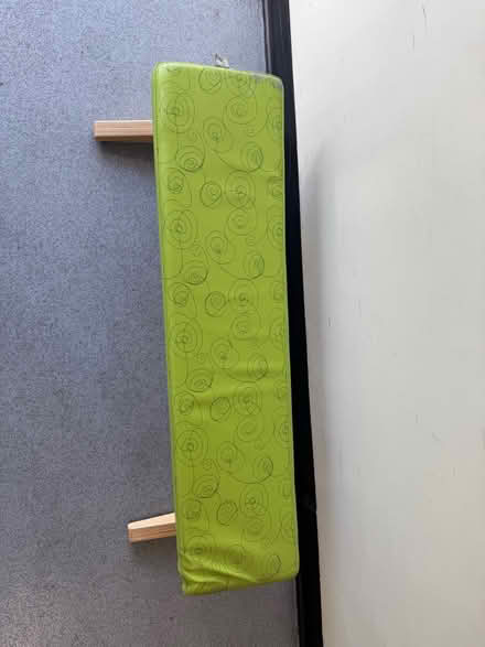 Photo of free Small bench (Hammersmith) #3