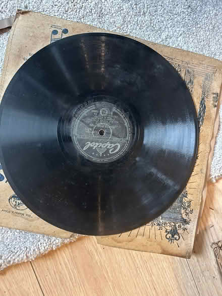 Photo of free Gramophone records (Killiney) #2