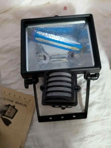 Photo of free Halogen security light (Nw105xs) #1