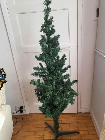 Photo of free 5 ft xmas tree + decorations + bag (Beckenham/elmers end) #1