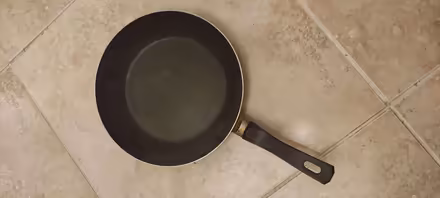 Photo of free Aluminium Pan (Leckhampton GL53) #1