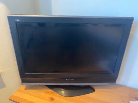 Photo of free Panasonic 32" TV (Twickenham TW1) #1