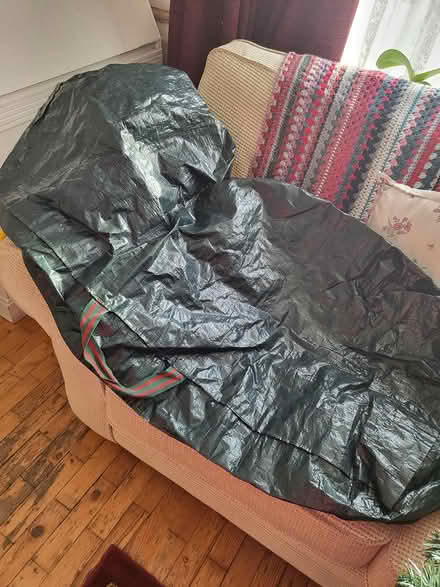 Photo of free 5 ft xmas tree + decorations + bag (Beckenham/elmers end) #3