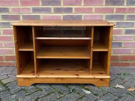 Photo of free TV/DVD player stand (Earley RG6) #1